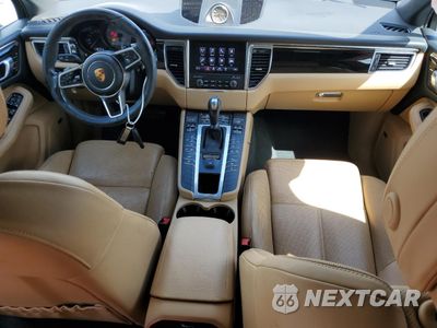 Zdjęcie 8 z 16 samochodu: 2018 PORSCHE MACAN S VIN:WP1AB2A59JLB40261 - miniatura