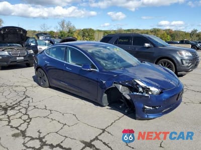 Czwarte zdjęcie samochodu z boku: 2018 TESLA MODEL 3 LONG RANGE VIN:5YJ3E1EA1JF022520 - miniatura
