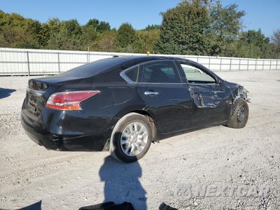 Trzecie zdjęcie samochodu z tyłu: 2015 NISSAN ALTIMA 2.5 VIN:1N4AL3AP5FN382861 - miniatura