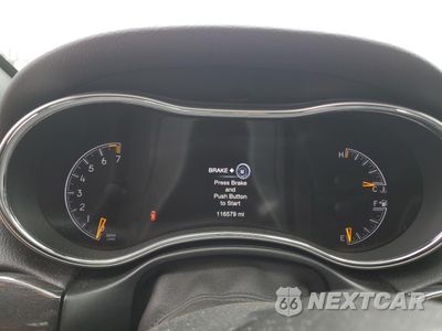 Zdjęcie 9 z 12 samochodu: 2017 JEEP GRAND CHEROKEE TRAILHAWK VIN:1C4RJFLG8HC646526 - miniatura