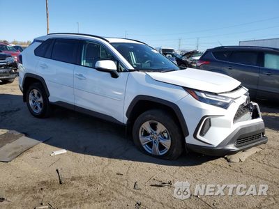 Czwarte zdjęcie samochodu z boku: 2024 TOYOTA RAV4 XLE VIN:2T3P1RFV4RW438032 - miniatura