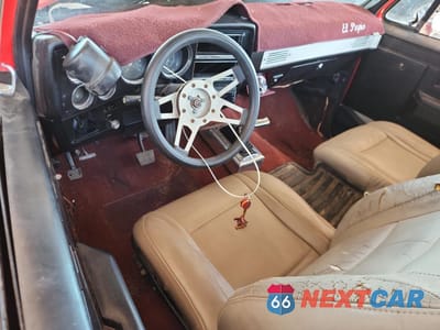 Zdjęcie 8 z 12 samochodu: 1982 CHEVROLET C10 VIN:1GCCC14H2CJ110783 - miniatura