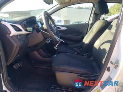 Zdjęcie 13 z 24 samochodu: 2017 CHEVROLET SPARK 1LT VIN:KL8CD6SA8HC737699 - miniatura