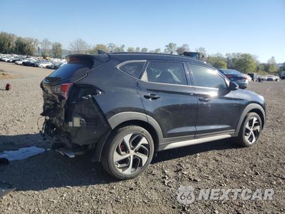 Trzecie zdjęcie samochodu z tyłu: 2018 HYUNDAI TUCSON VALUE VIN:KM8J3CA21JU657103 - miniatura