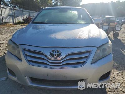 Piąte zdjęcie samochodu w środku: 2011 TOYOTA CAMRY BASE VIN:4T1BF3EK2BU593371 - miniatura