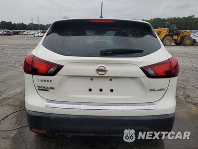 Zdjęcie 6 z 15 samochodu: 2018 NISSAN ROGUE SPORT S VIN:JN1BJ1CR3JW600146 - miniatura