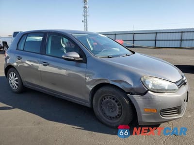 Czwarte zdjęcie samochodu z boku: 2011 VOLKSWAGEN GOLF VIN:WVWDB7AJ5BW048315 - miniatura