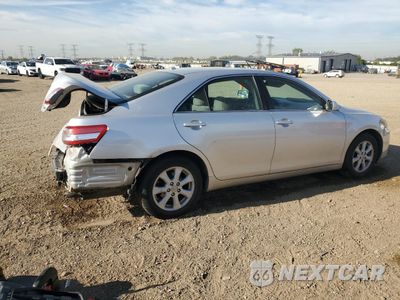 Trzecie zdjęcie samochodu z tyłu: 2011 TOYOTA CAMRY BASE VIN:4T1BF3EKXBU666616 - miniatura