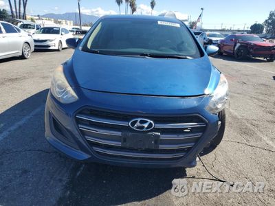 Piąte zdjęcie samochodu w środku: 2016 HYUNDAI ELANTRA GT VIN:KMHD35LHXGU293296 - miniatura