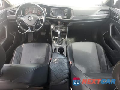 Zdjęcie 8 z 12 samochodu: 2019 VOLKSWAGEN JETTA S VIN:3VWC57BU9KM116494 - miniatura