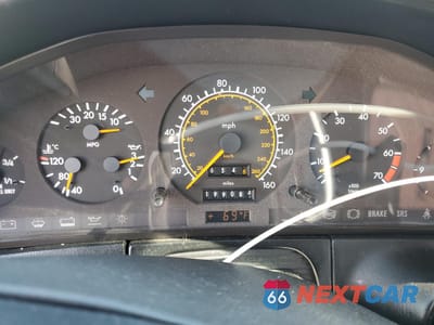 Zdjęcie 9 z 12 samochodu: 1993 MERCEDES-BENZ 500 SEL VIN:WDBGA51E3PA135382 - miniatura