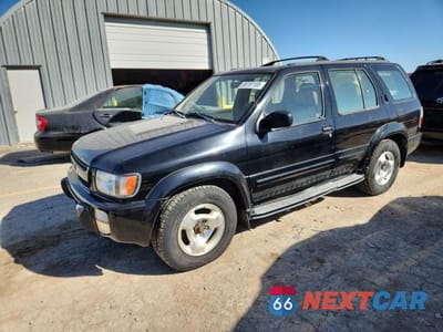 1998 INFINITY QX4 JNRAR05Y1WW035452 - główne zdjęcie licytacji z USA - miniatura