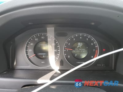 Zdjęcie 9 z 12 samochodu: 2008 VOLVO V70 3.2 VIN:YV1BW982X81010990 - miniatura