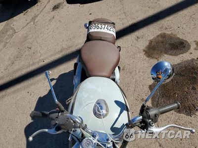 Piąte zdjęcie samochodu w środku: 2024 ROYAL ENFIELD MOTORS CLASSIC 350 VIN:ME3FAP201RV300474 - miniatura