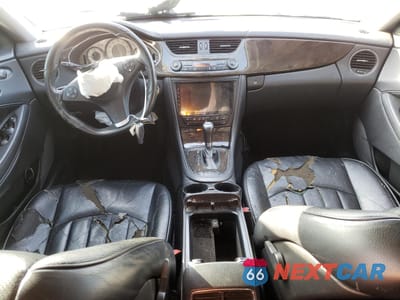 Zdjęcie 8 z 14 samochodu: 2009 MERCEDES-BENZ CLS 550 VIN:WDDDJ72X09A144999 - miniatura