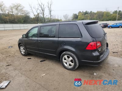 Drugie zdjęcie samochodu z przodu: 2011 VOLKSWAGEN ROUTAN SEL VIN:2V4RW5DG5BR804996 - miniatura