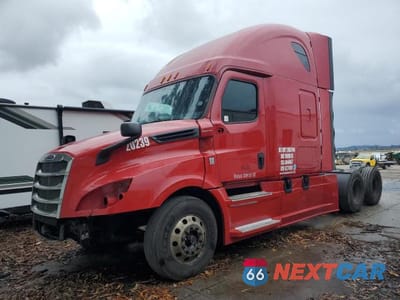 Drugie zdjęcie samochodu z przodu: 2020 FREIGHTLINER CASCADIA 126 SEMI TRUCK VIN:3AKJHHDR0LSKZ7498 - miniatura