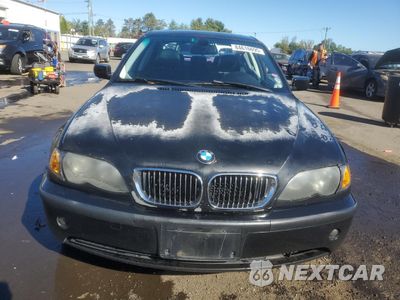 Piąte zdjęcie samochodu w środku: 2004 BMW 330 XI VIN:WBAEW53434PN32899 - miniatura