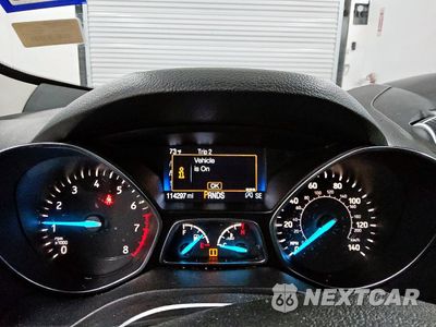 Zdjęcie 9 z 13 samochodu: 2019 FORD ESCAPE SE VIN:1FMCU0GD3KUC03207 - miniatura