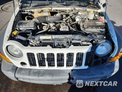 Zdjęcie 12 z 13 samochodu: 2005 JEEP LIBERTY SPORT VIN:1J4GL48KX5W599295 - miniatura