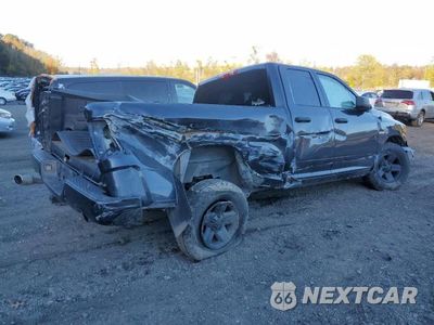 Trzecie zdjęcie samochodu z tyłu: 2018 RAM 1500 ST VIN:1C6RR7FT5JS192732 - miniatura