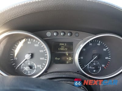 Zdjęcie 9 z 12 samochodu: 2007 MERCEDES-BENZ GL 450 4MATIC VIN:4JGBF71E97A123659 - miniatura