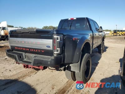 Trzecie zdjęcie samochodu z tyłu: 2018 FORD F350 SUPER DUTY VIN:1FT8W3DT8JEC36620 - miniatura