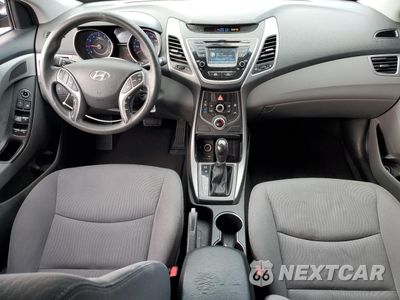 Zdjęcie 8 z 14 samochodu: 2015 HYUNDAI ELANTRA SE VIN:KMHDH4AEXFU361096 - miniatura