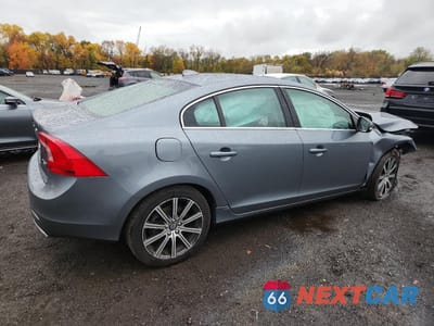 Trzecie zdjęcie samochodu z tyłu: 2017 VOLVO S60 PREMIER VIN:LYV402TK4HB125690 - miniatura