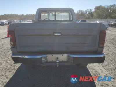 Zdjęcie 10 z 12 samochodu: 1986 FORD RANGER VIN:1FTCR11T3GUB45246 - miniatura