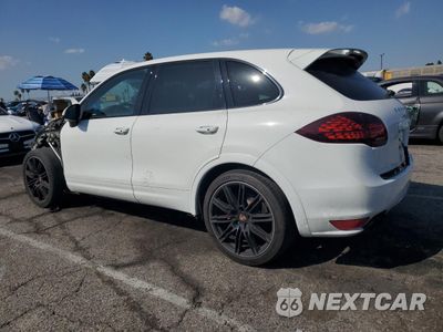 Drugie zdjęcie samochodu z przodu: 2014 PORSCHE CAYENNE GTS VIN:WP1AD2A21ELA73130 - miniatura