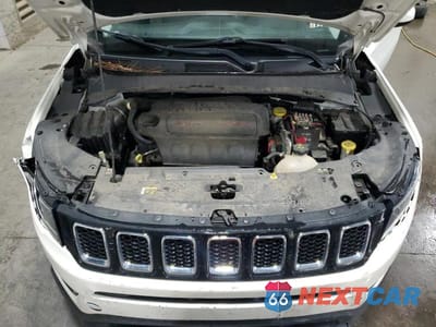 Zdjęcie 12 z 12 samochodu: 2018 JEEP COMPASS LATITUDE VIN:3C4NJDBB4JT350261 - miniatura