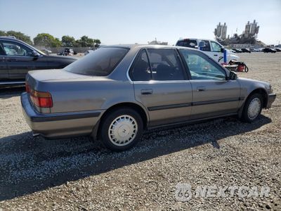 Trzecie zdjęcie samochodu z tyłu: 1990 HONDA ACCORD EX VIN:1HGCB7668LA188410 - miniatura