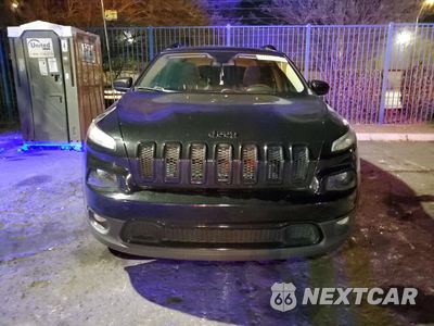 Piąte zdjęcie samochodu w środku: 2018 JEEP CHEROKEE LATITUDE VIN:1C4PJMCB8JD569947 - miniatura