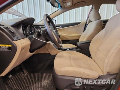 Zdjęcie 7 z 14 samochodu: 2012 HYUNDAI SONATA GLS VIN:5NPEB4AC9CH361508 - miniatura