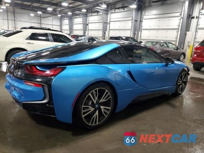 Trzecie zdjęcie samochodu z tyłu: 2016 BMW I8 VIN:WBY2Z2C54GV674925 - miniatura