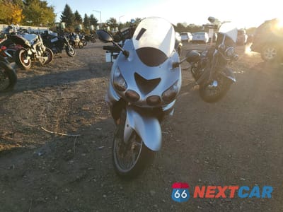 Drugie zdjęcie samochodu z przodu: 2008 KAWASAKI ZX1400 C VIN:JKBZXNC118A000489 - miniatura