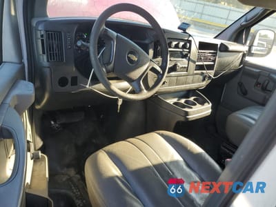 Zdjęcie 8 z 14 samochodu: 2012 CHEVROLET EXPRESS G3500 VIN:1GCZGTBGXC1183288 - miniatura