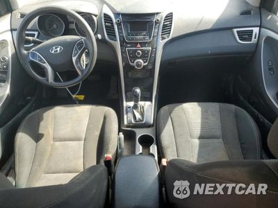 Zdjęcie 8 z 12 samochodu: 2017 HYUNDAI ELANTRA GT VIN:KMHD35LH5HU358654 - miniatura