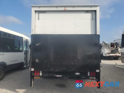 Zdjęcie 6 z 13 samochodu: 2021 FORD ECONOLINE E450 SUPER DUTY CUTAWAY VAN VIN:1FDXE4FNXMDC03868 - miniatura