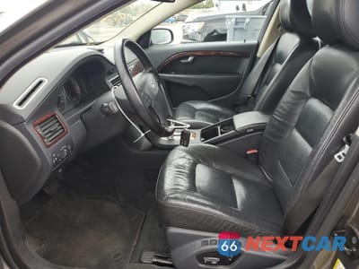 Zdjęcie 7 z 13 samochodu: 2008 VOLVO V70 3.2 VIN:YV1BW982881041106 - miniatura