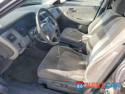 Zdjęcie 7 z 13 samochodu: 2000 HONDA ACCORD LX VIN:1HGCG1644YA021790 - miniatura
