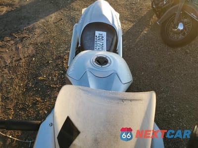 Piąte zdjęcie samochodu w środku: 2008 KAWASAKI ZX1400 C VIN:JKBZXNC118A000489 - miniatura