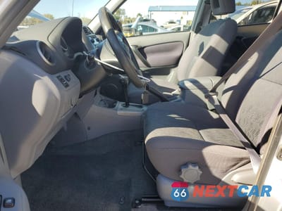 Zdjęcie 7 z 15 samochodu: 2001 TOYOTA RAV4 VIN:JTEHH20V110102617 - miniatura