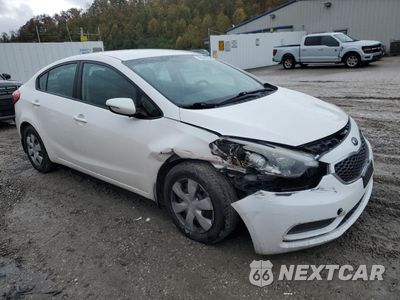 Czwarte zdjęcie samochodu z boku: 2015 KIA FORTE LX VIN:KNAFX4A60F5339334 - miniatura