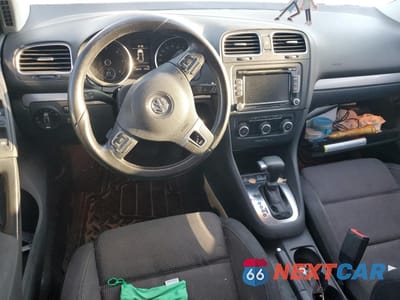 Zdjęcie 8 z 13 samochodu: 2011 VOLKSWAGEN GOLF VIN:WVWDM7AJXBW068229 - miniatura