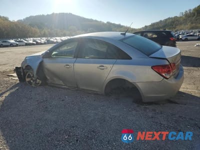 Drugie zdjęcie samochodu z przodu: 2014 CHEVROLET CRUZE LS VIN:1G1PA5SH8E7372611 - miniatura