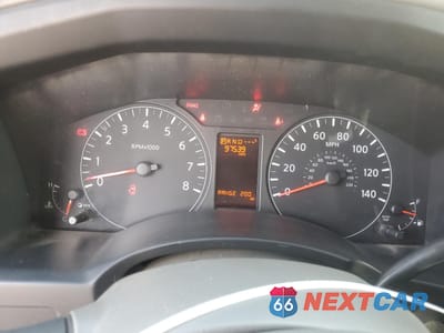 Zdjęcie 9 z 13 samochodu: 2018 NISSAN NV 1500 DELIVERY VAN VIN:1N6BF0KM9JN818528 - miniatura