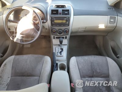 Zdjęcie 8 z 14 samochodu: 2012 TOYOTA COROLLA BASE VIN:2T1BU4EE3CC889430 - miniatura