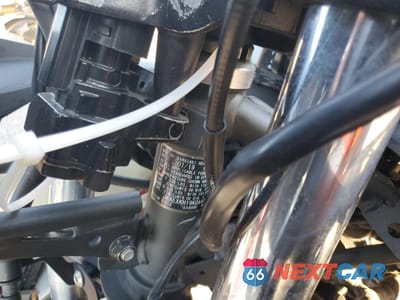 Zdjęcie 9 z 11 samochodu: 2019 KAWASAKI EX400 VIN:JKAEXKH19KDA40595 - miniatura
